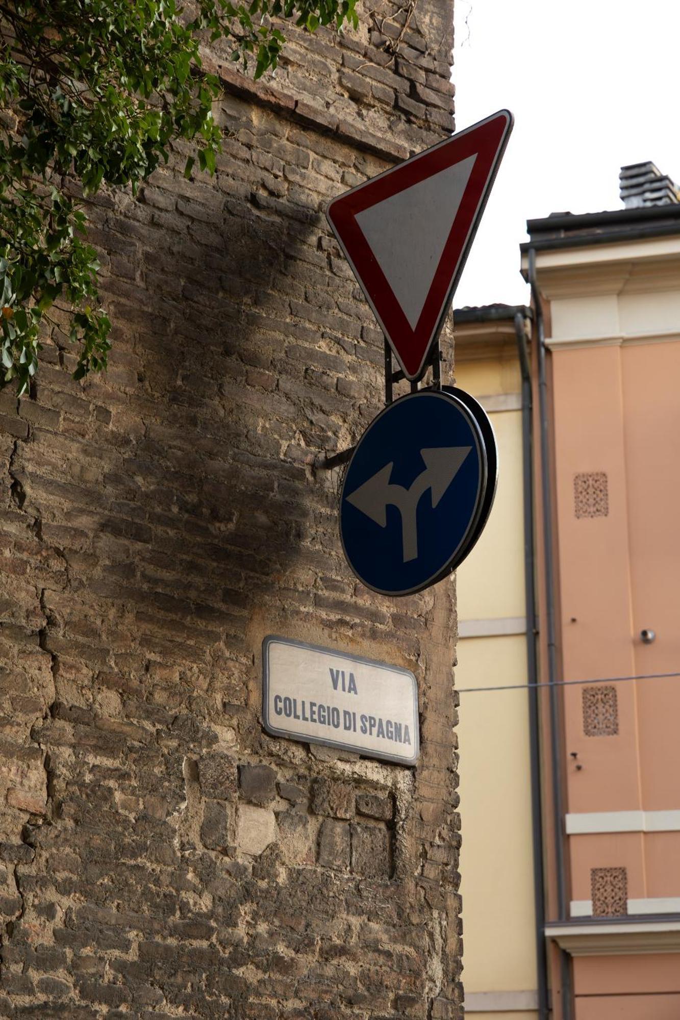 Collegio Di Spagna 13 博洛尼亚 外观 照片